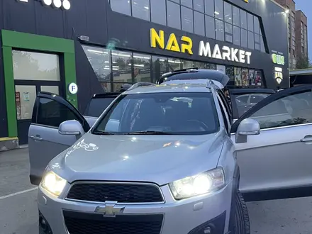 Chevrolet Captiva 2014 года за 6 700 000 тг. в Усть-Каменогорск – фото 2