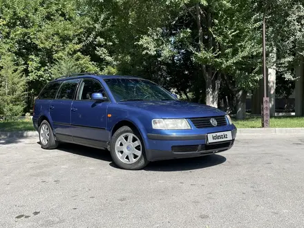 Volkswagen Passat 1997 года за 2 500 000 тг. в Тараз – фото 2