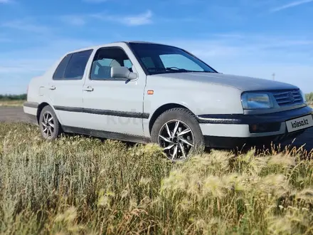 Volkswagen Vento 1993 года за 1 300 000 тг. в Костанай