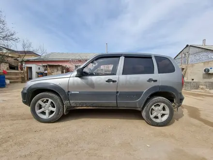 Chevrolet Niva 2013 года за 3 800 000 тг. в Актау – фото 2