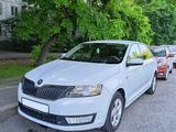 Skoda Rapid 2014 года за 5 000 000 тг. в Алматы