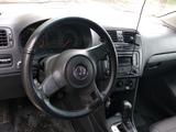 Volkswagen Polo 2014 годаүшін5 300 000 тг. в Караганда – фото 4