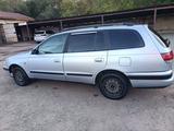 Toyota Caldina 1997 года за 2 000 000 тг. в Усть-Каменогорск – фото 2