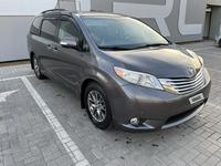 Toyota Sienna 2014 года за 10 200 000 тг. в Караганда