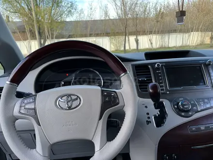 Toyota Sienna 2014 года за 9 850 000 тг. в Караганда – фото 8