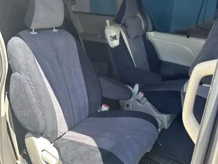 Toyota Sienna 2010 года за 9 700 000 тг. в Атырау – фото 11