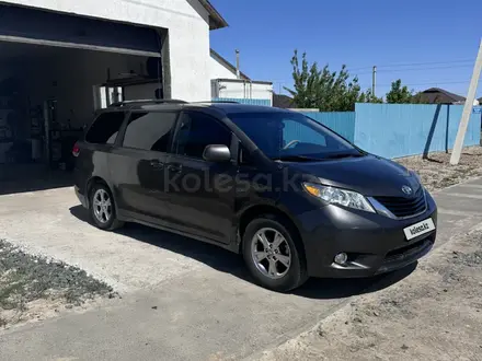 Toyota Sienna 2010 года за 9 700 000 тг. в Атырау – фото 3