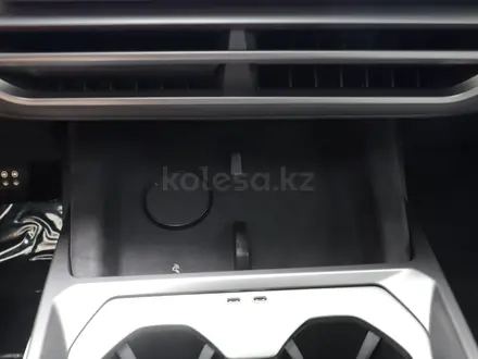 BMW X5 XDrive 40i 2026 года за 67 000 000 тг. в Алматы – фото 15