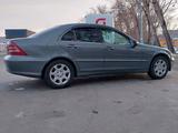 Mercedes-Benz C 200 2005 года за 4 300 000 тг. в Павлодар