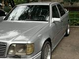 Mercedes-Benz E 320 1995 годаүшін1 200 000 тг. в Алматы