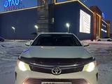 Toyota Camry 2016 года за 11 600 000 тг. в Шымкент