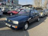 Volkswagen Vento 1993 годаfor1 350 000 тг. в Тараз – фото 4