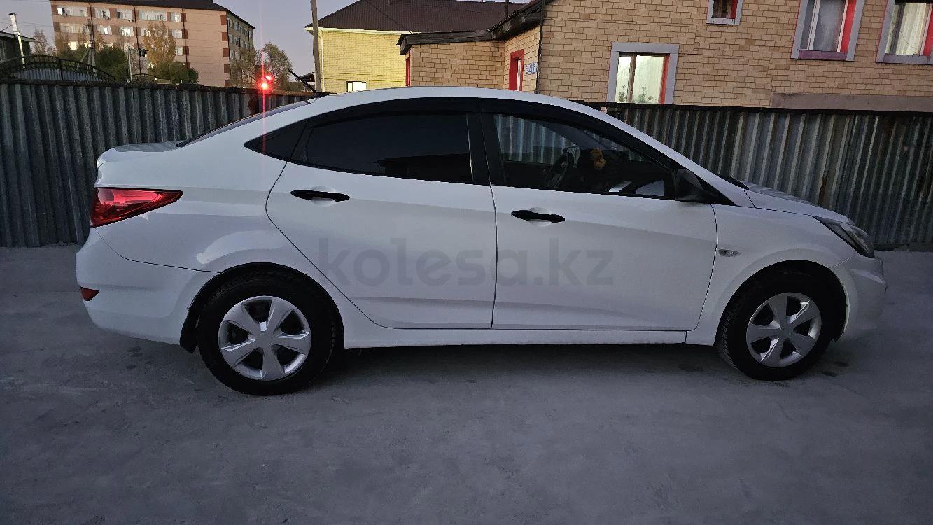 Hyundai Accent 2013 г.