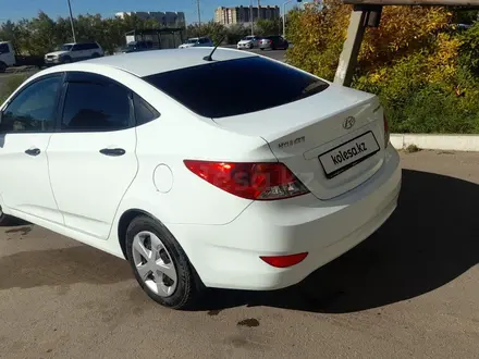 Hyundai Accent 2013 года за 3 500 000 тг. в Астана – фото 3