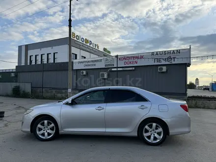 Toyota Camry 2014 года за 8 000 000 тг. в Актобе – фото 8