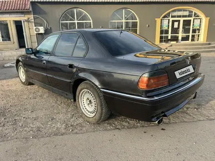 BMW 728 1997 года за 2 200 000 тг. в Мерке – фото 4