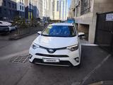 Toyota RAV4 2017 года за 13 000 000 тг. в Астана