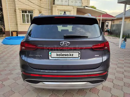 Hyundai Santa Fe 2021 года за 17 200 000 тг. в Алматы – фото 5