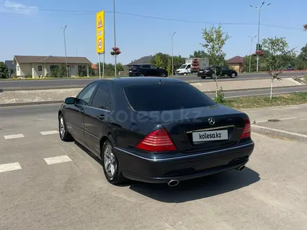 Mercedes-Benz S 320 2000 года за 4 800 000 тг. в Астана – фото 4