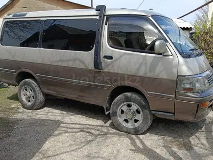 Toyota Hiace 1996 года за 3 400 000 тг. в Алматы – фото 34