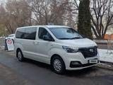 Hyundai Starex 2019 года за 12 300 000 тг. в Алматы