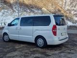 Hyundai Starex 2019 года за 12 300 000 тг. в Алматы – фото 5