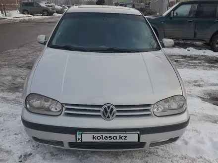 Volkswagen Golf 1998 года за 1 950 000 тг. в Алматы – фото 4