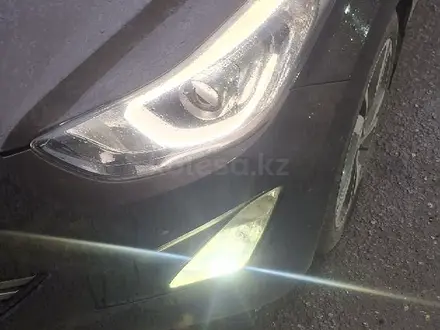 Hyundai Elantra 2015 года за 6 200 000 тг. в Актобе – фото 8
