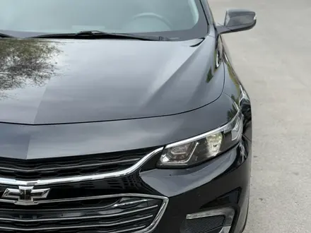 Chevrolet Malibu 2017 года за 8 450 000 тг. в Алматы – фото 10