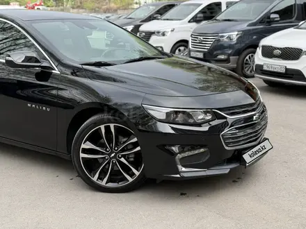 Chevrolet Malibu 2017 года за 8 450 000 тг. в Алматы – фото 2