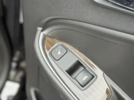 Chevrolet Malibu 2017 года за 8 450 000 тг. в Алматы – фото 34