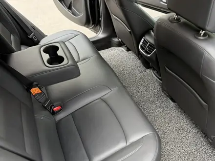 Chevrolet Malibu 2017 года за 8 450 000 тг. в Алматы – фото 36