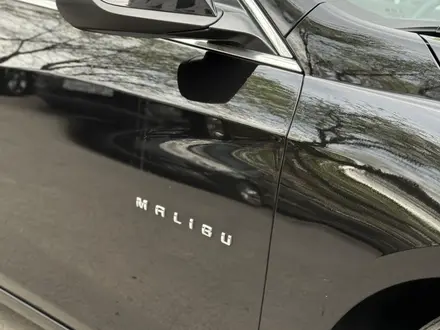 Chevrolet Malibu 2017 года за 8 450 000 тг. в Алматы – фото 7