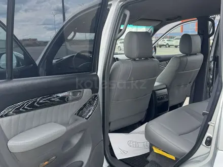 Toyota Land Cruiser Prado 2005 года за 13 000 000 тг. в Астана – фото 13