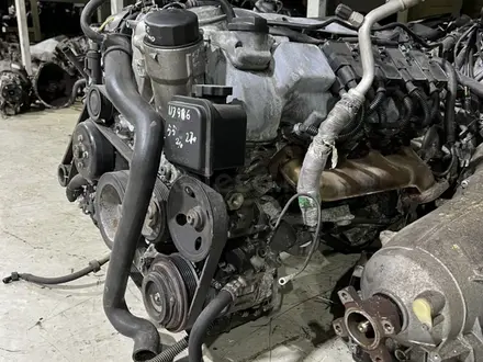 Двигатель на Мерседес w463 Геленваген 11398 5.5 AMG за 950 000 тг. в Алматы – фото 3