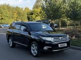 Toyota Highlander 2012 года за 10 500 000 тг. в Алматы