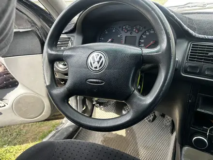 Volkswagen Golf 1997 года за 1 000 000 тг. в Уральск – фото 2