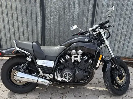 Yamaha  VMAX 1200 1998 года за 2 000 000 тг. в Караганда