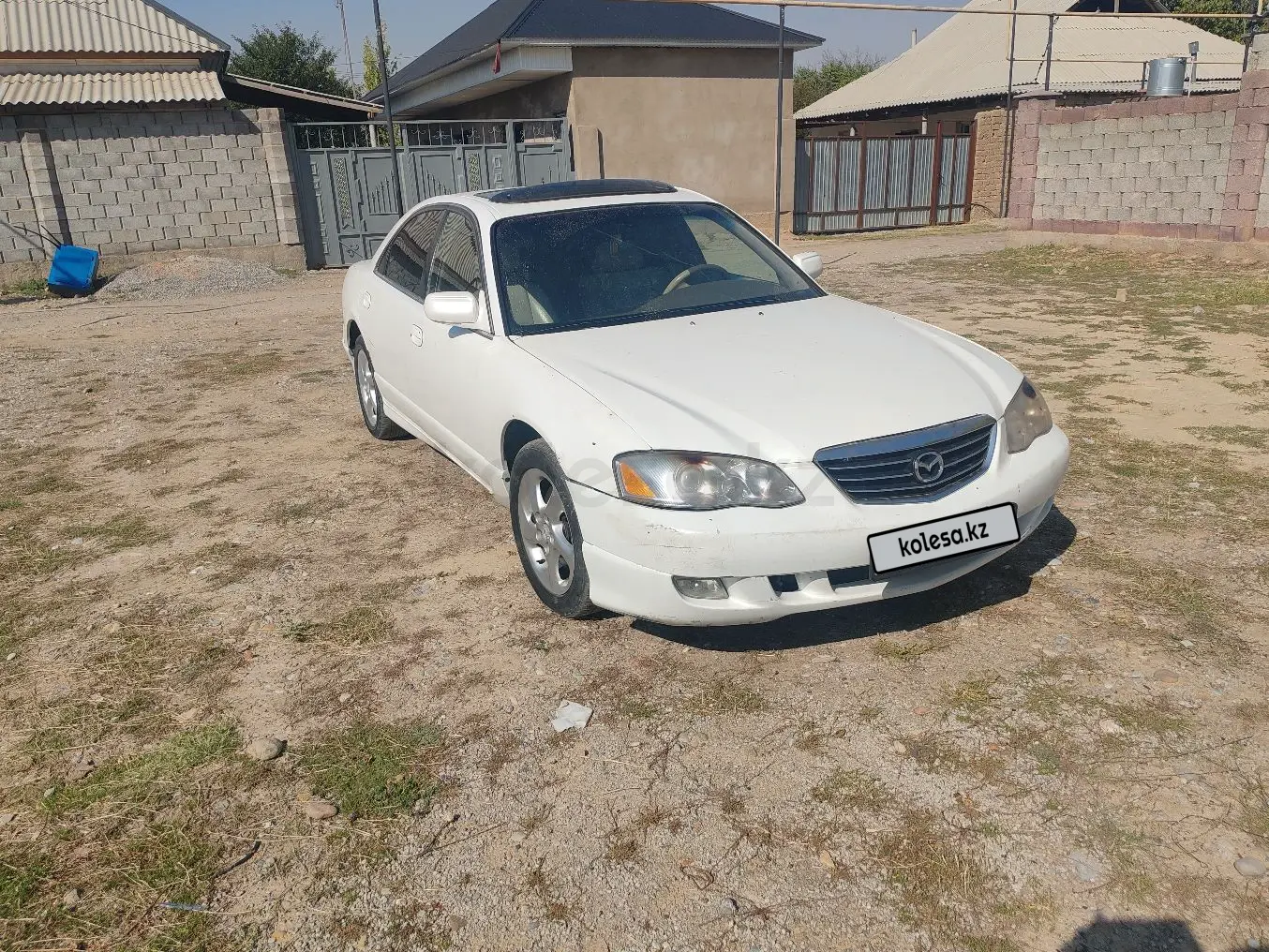 Mazda Millenia, 2002