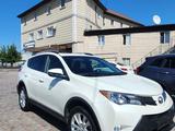 Toyota RAV4 2014 годаfor10 500 000 тг. в Алматы