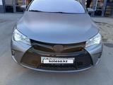 Toyota Camry 2017 года за 8 500 000 тг. в Атырау