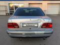 Mercedes-Benz E 230 1997 годаfor2 800 000 тг. в Караганда – фото 4