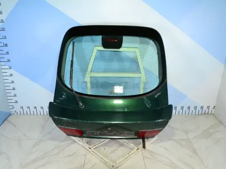 Крышка багажника Mitsubishi Carisma за 40 000 тг. в Тараз