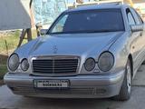 Mercedes-Benz E 320 1998 годаfor2 300 000 тг. в Астана