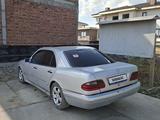 Mercedes-Benz E 320 1998 годаfor2 300 000 тг. в Астана – фото 3
