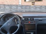 Mercedes-Benz E 320 1998 годаfor2 300 000 тг. в Астана – фото 5
