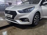 Hyundai Accent 2018 годаfor7 100 000 тг. в Караганда – фото 2