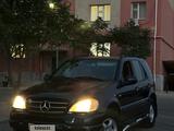 Mercedes-Benz ML 230 2000 года за 3 250 000 тг. в Актау – фото 2