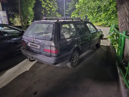 Volkswagen Passat 1989 года за 600 000 тг. в Алматы – фото 11