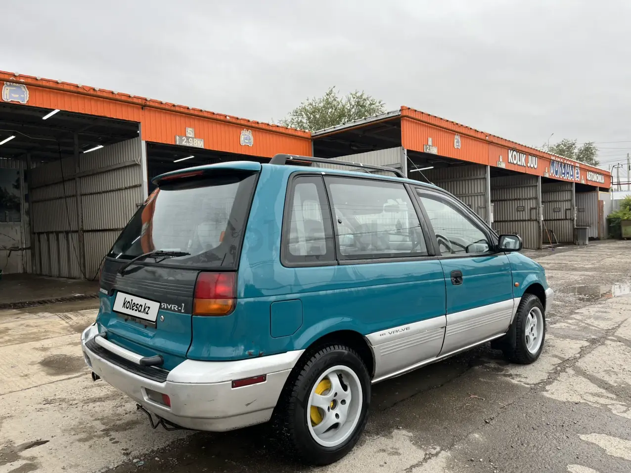Mitsubishi RVR, 1992